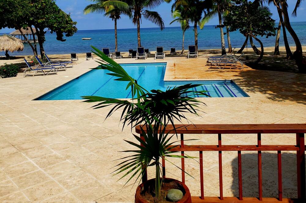 Photo of Outdoor in Palmetto Bay