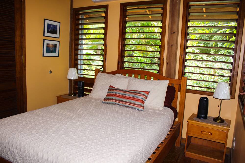 Photo of Bedroom in Palmetto Bay