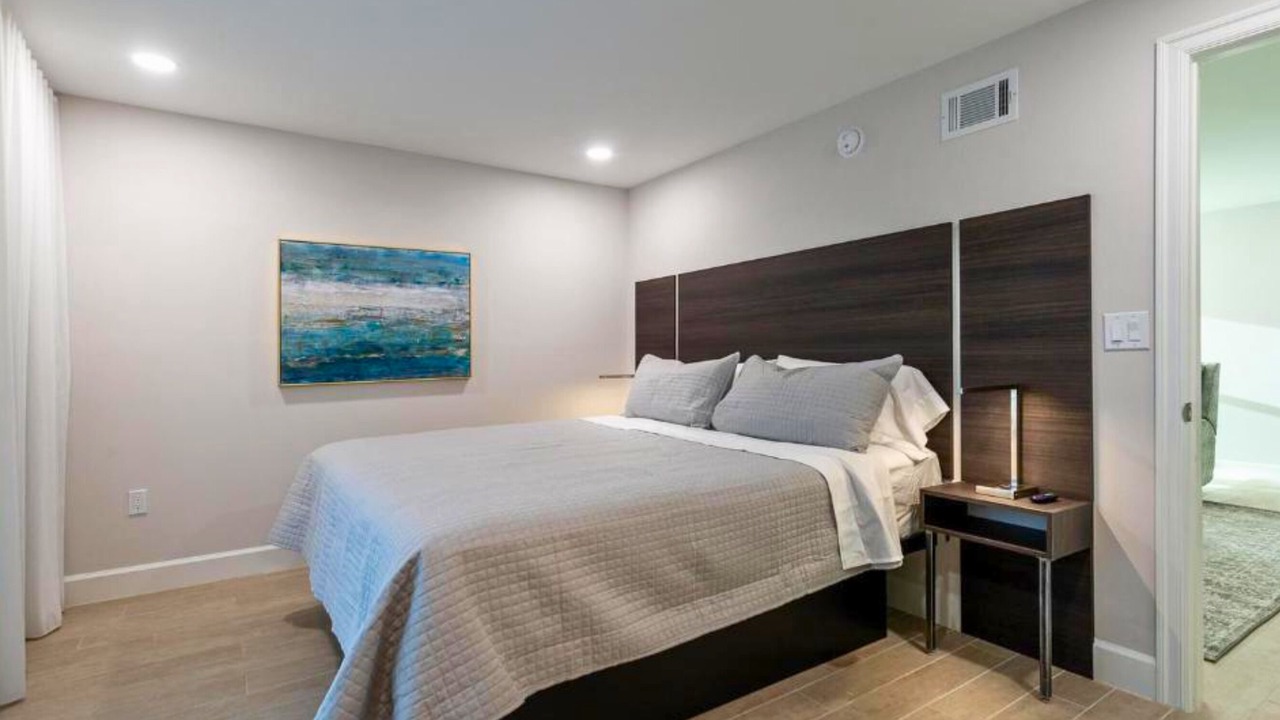 Photo of Bedroom in North Naples