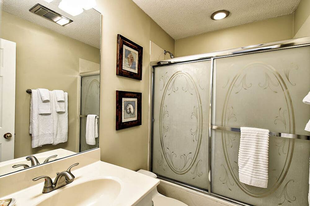 Photo of Bathroom in South Beach