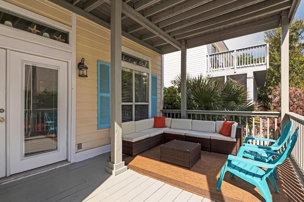 Photo of Outdoor in Crystal Shores