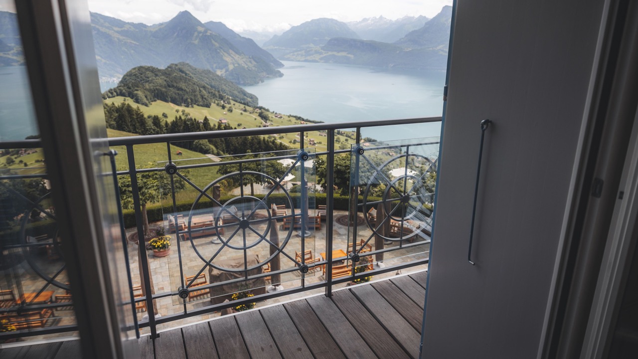 Photo of Patio Balcony in Bürgenstock