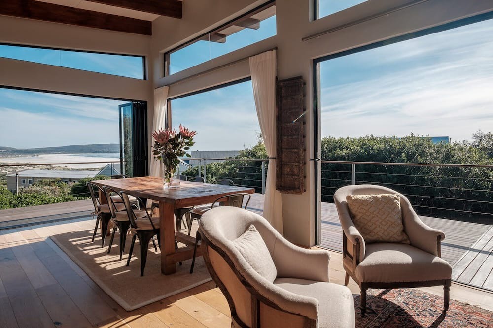 Photo of Patio Balcony in Noordhoek