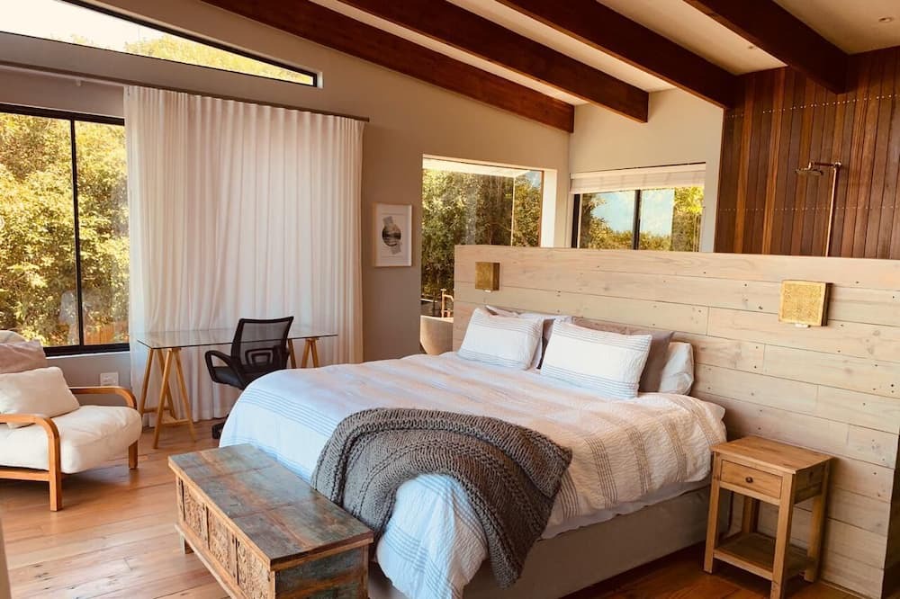 Photo of Bedroom in Noordhoek