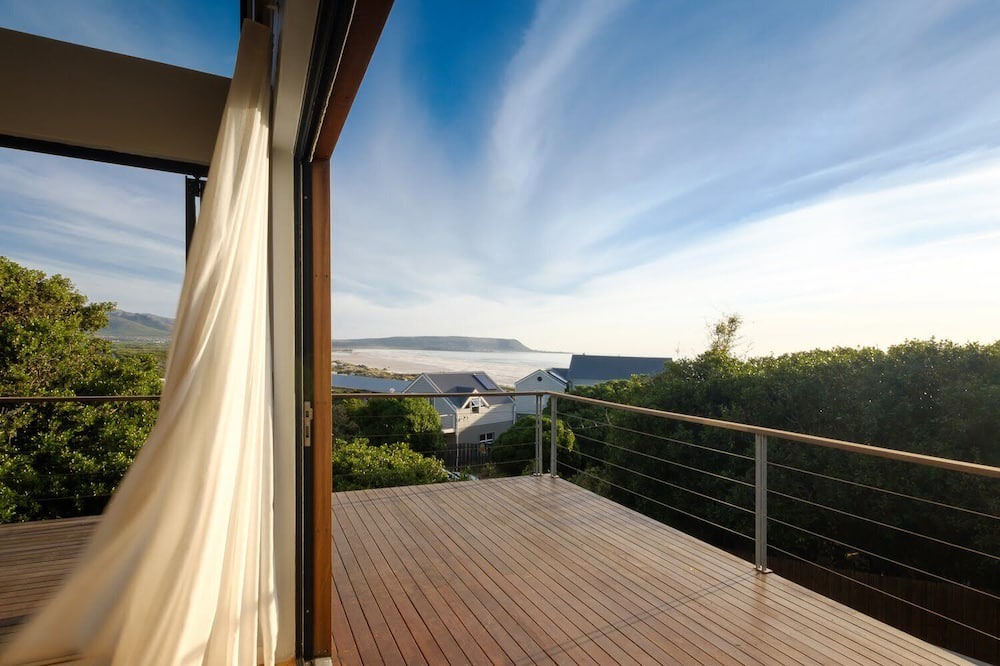 Photo of Patio Balcony in Noordhoek