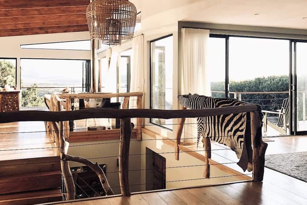 Photo of Livingroom in Noordhoek