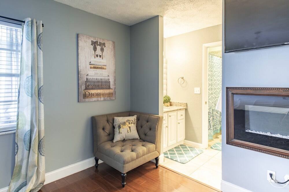 Photo of Bedroom in Seffner Community Alliance