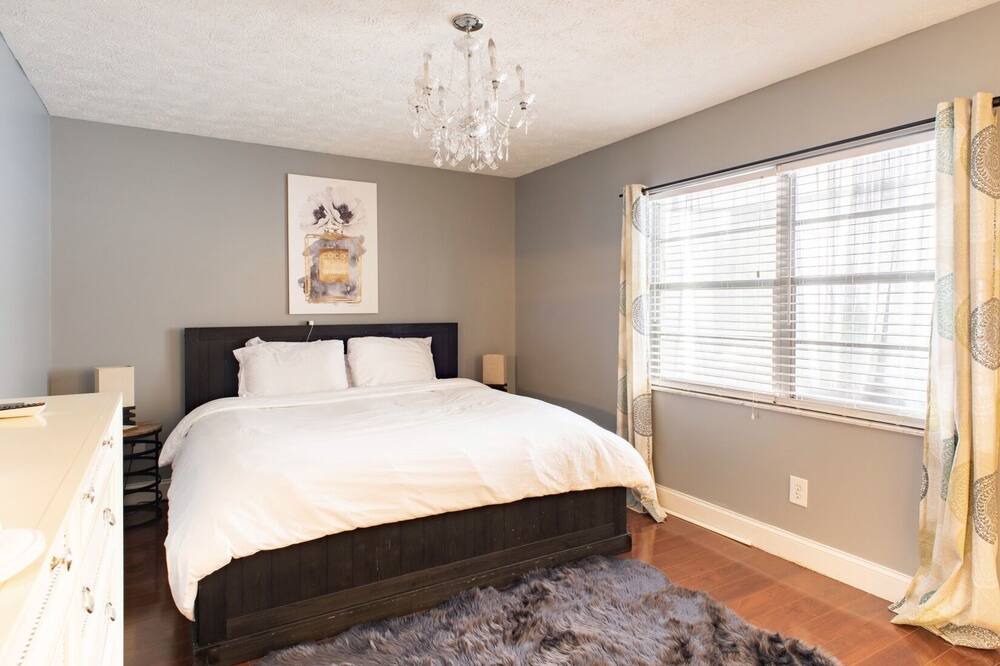 Photo of Bedroom in Seffner Community Alliance