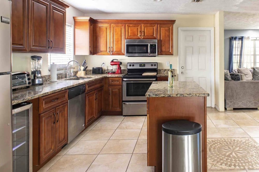 Photo of Kitchen in Seffner Community Alliance