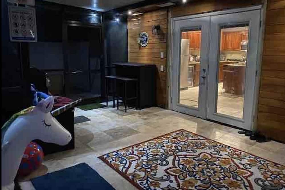 Photo of Bedroom in Seffner Community Alliance