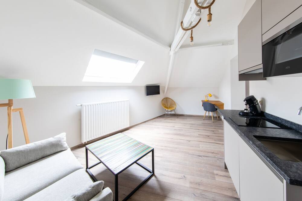 Photo of Livingroom in Jourdan