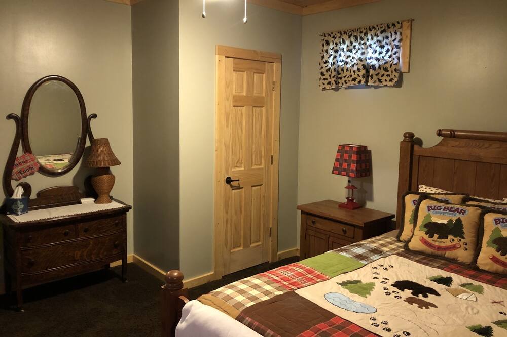 Photo of Bedroom in Ellston