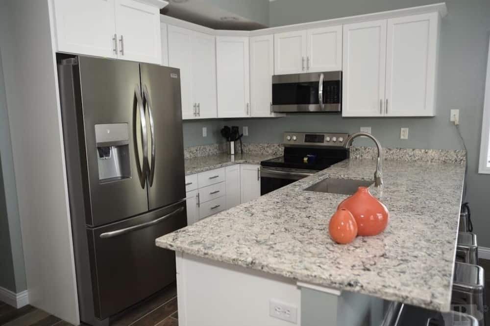 Photo of Kitchen in Ellston