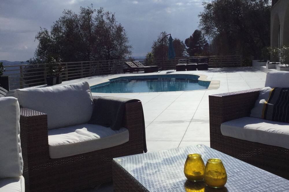 Photo of Patio Balcony in Cabris