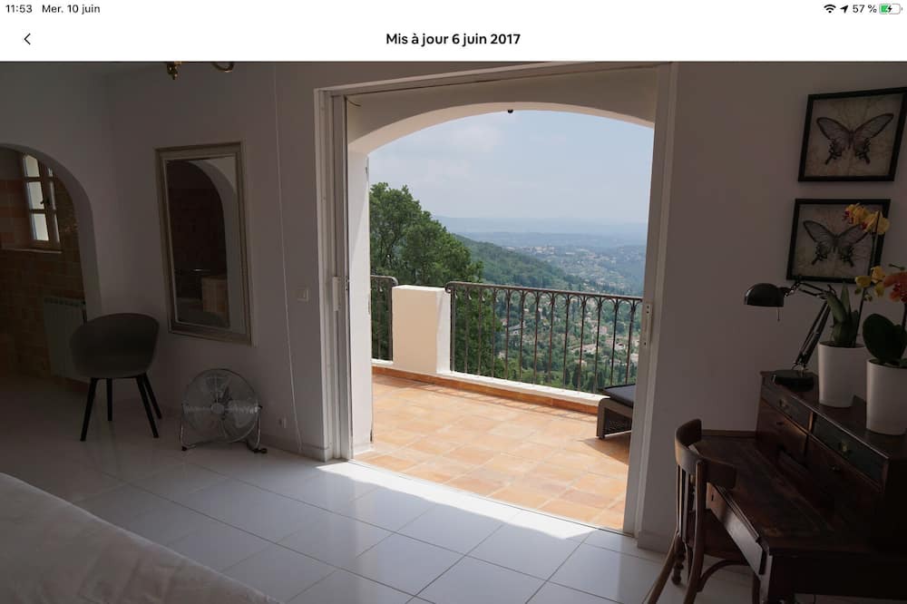 Photo of Bedroom in Cabris
