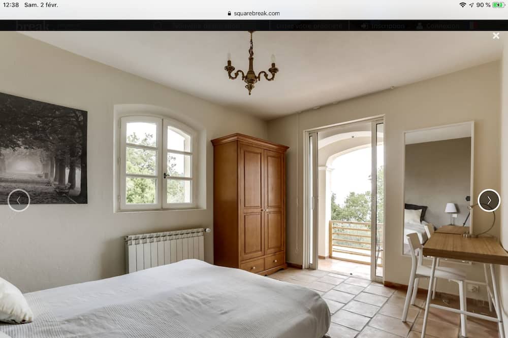 Photo of Bedroom in Cabris