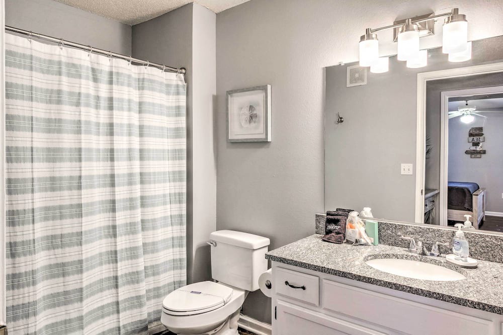 Photo of Bathroom in Indian Bayou