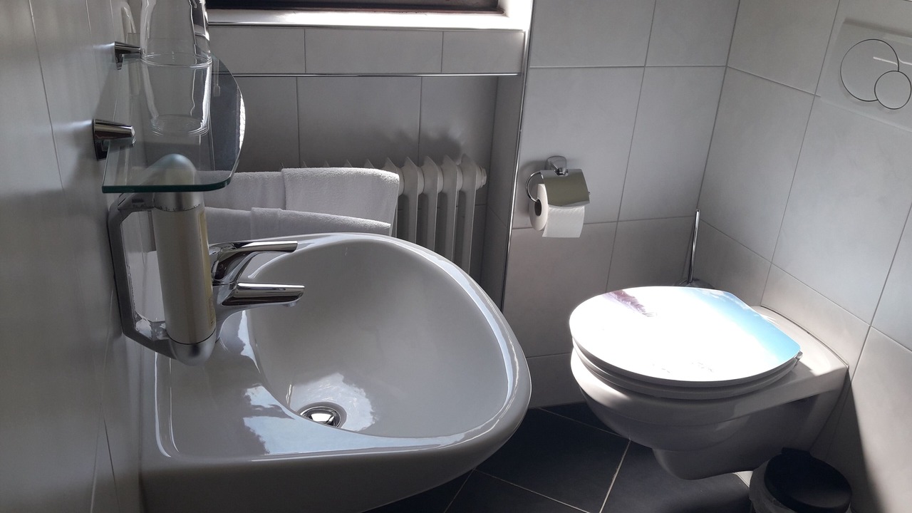 Photo of Bathroom in Einruhr