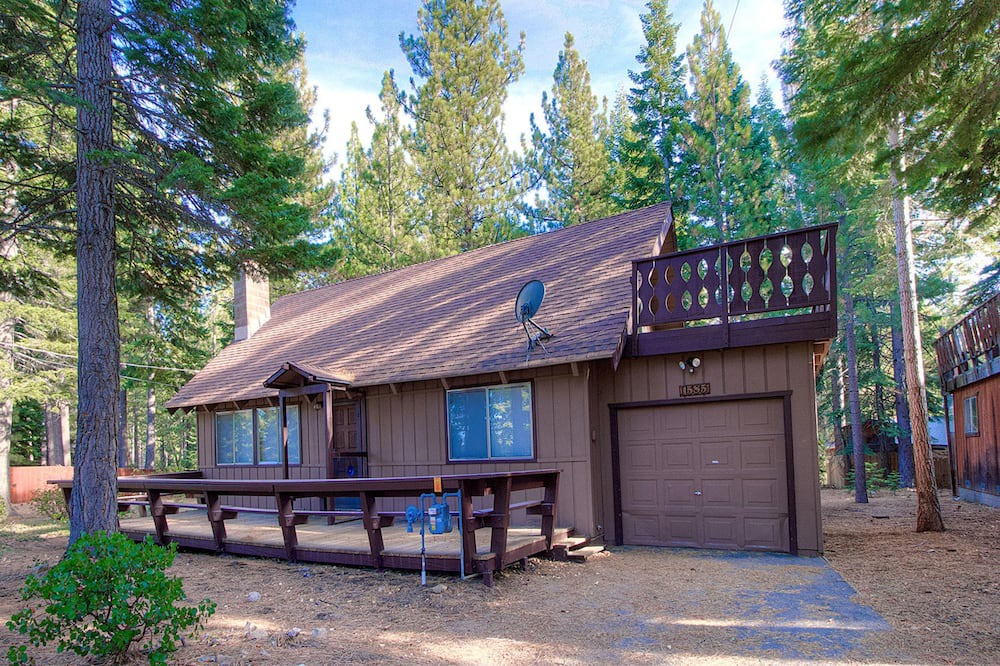 Photo of Outdoor in Country Club Estates
