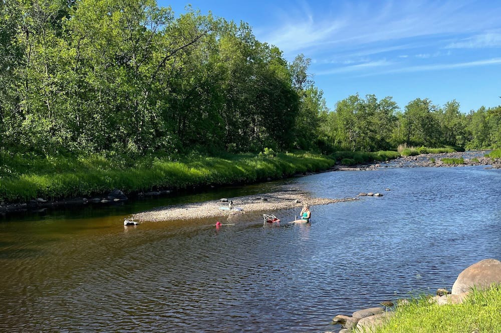 Photo of Others in Sturgeon Lake