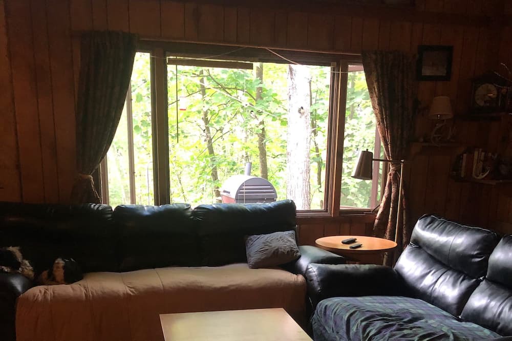 Photo of Bedroom in Sturgeon Lake