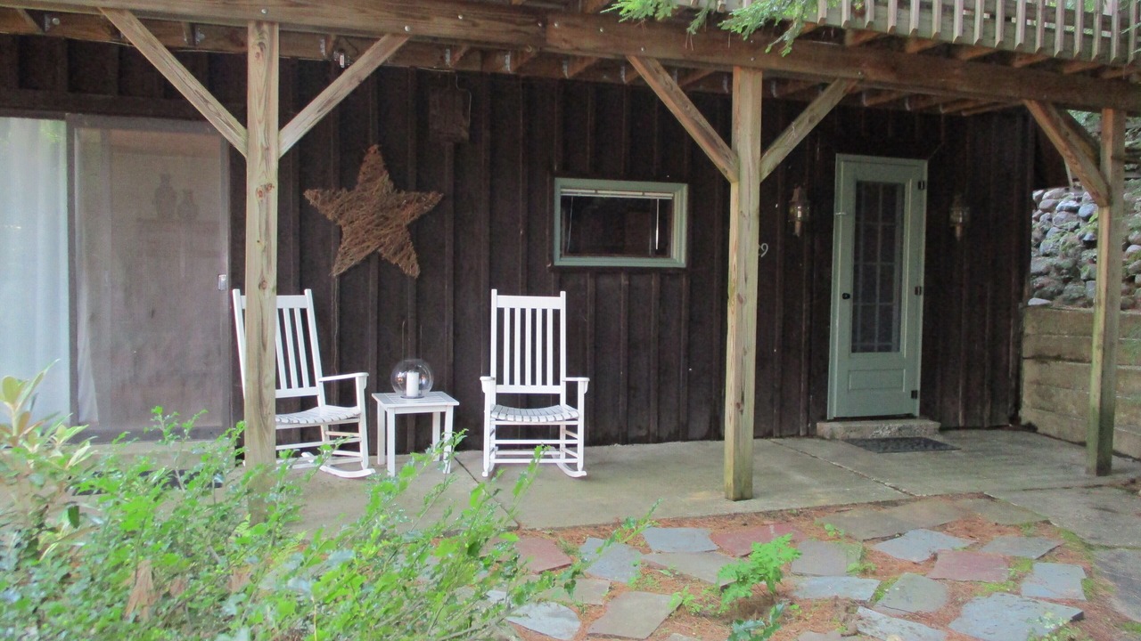 Photo of Patio Balcony in Lake Luzerne-Hadley