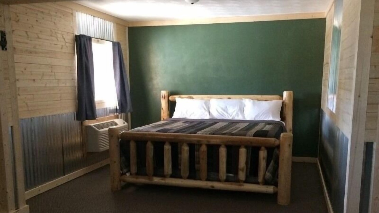Photo of Bedroom in Lewistown