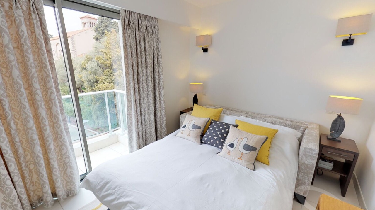 Photo of Bedroom in Cap-d'Antibes