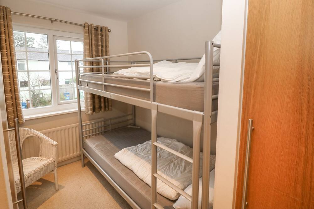 Photo of Bedroom in Morfa Bychan