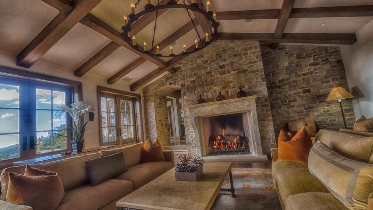 Photo of Livingroom in Carmel