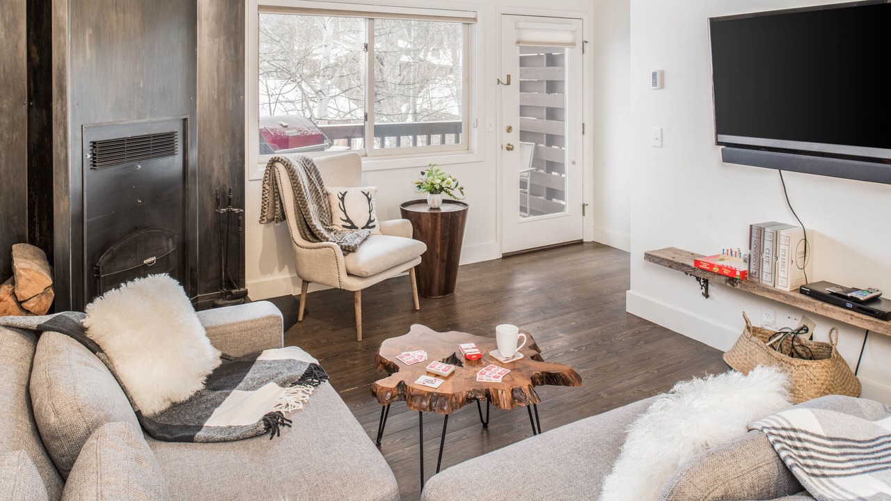 Photo of Livingroom in Jackson