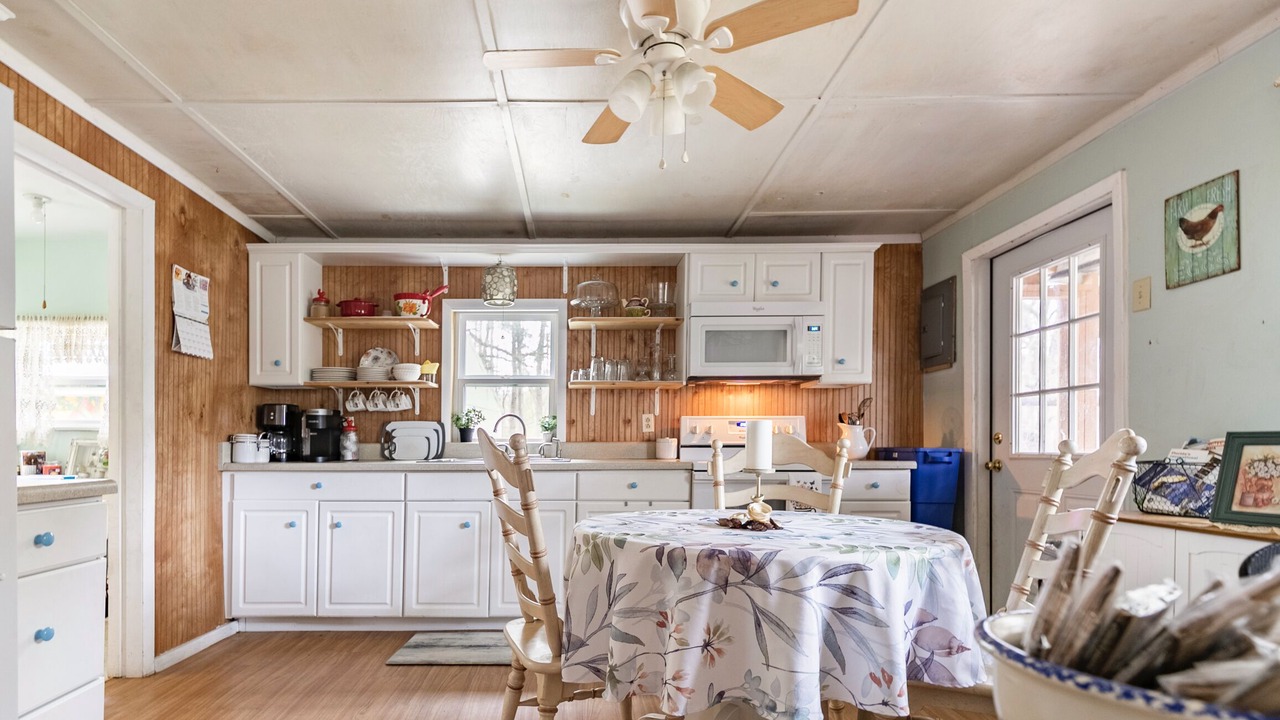 Photo of Kitchen in Lake City