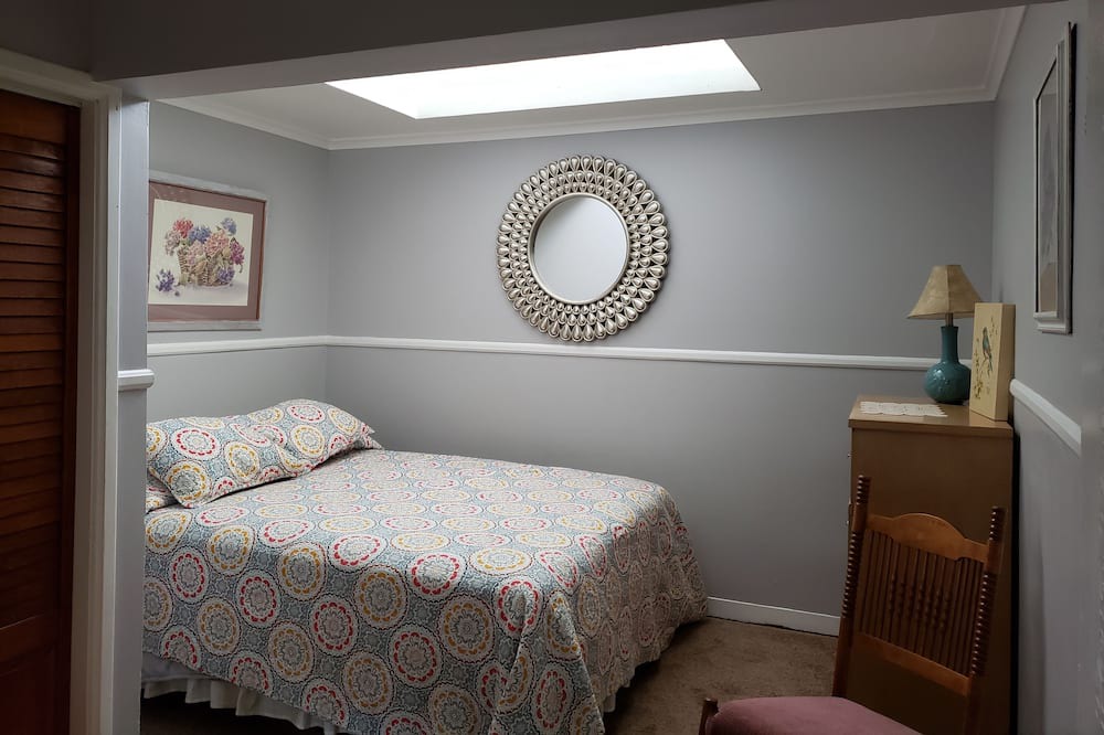 Photo of Bedroom in Ishpeming