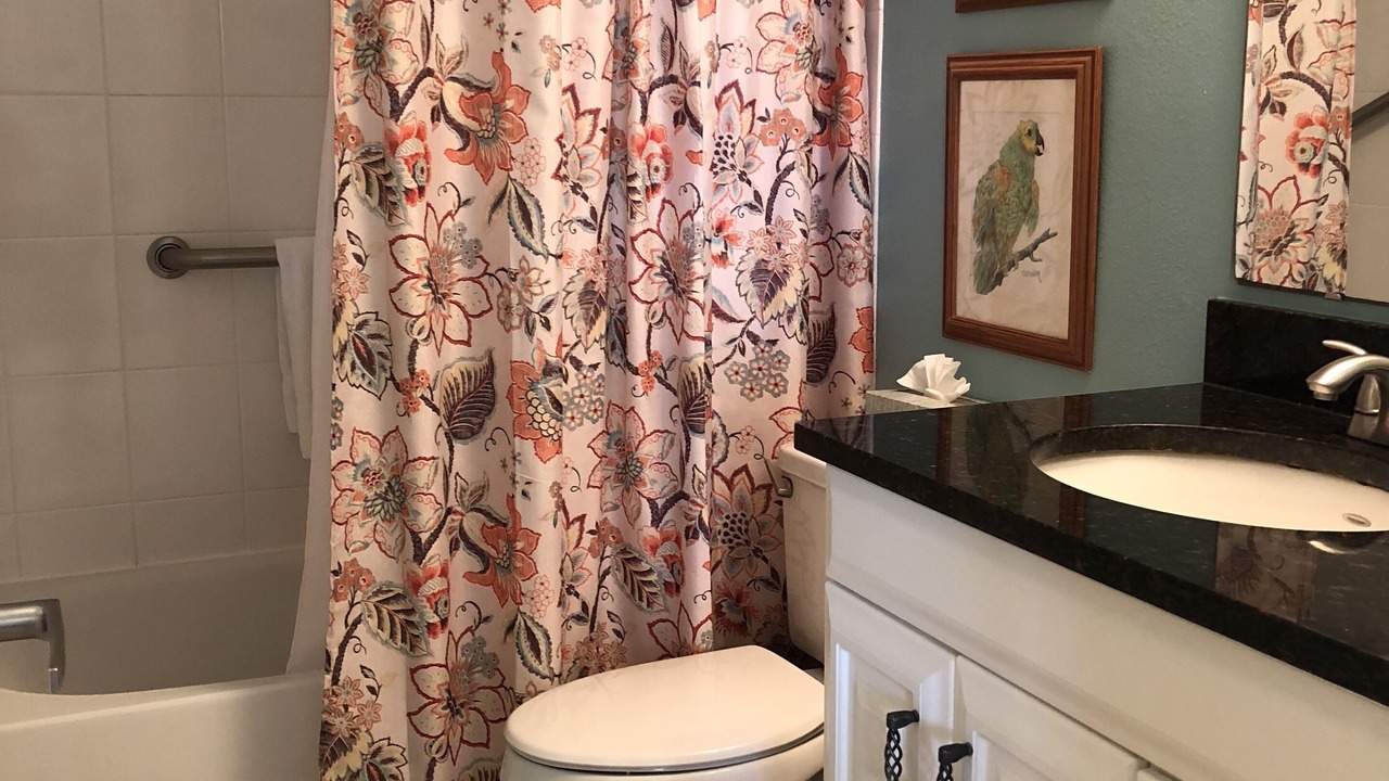 Photo of Bathroom in Laurel