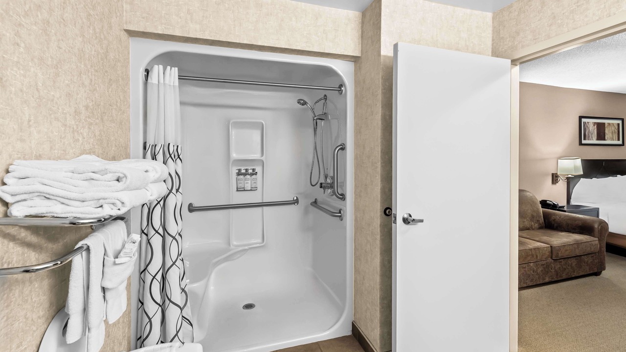Photo of Bathroom in Park Rapids