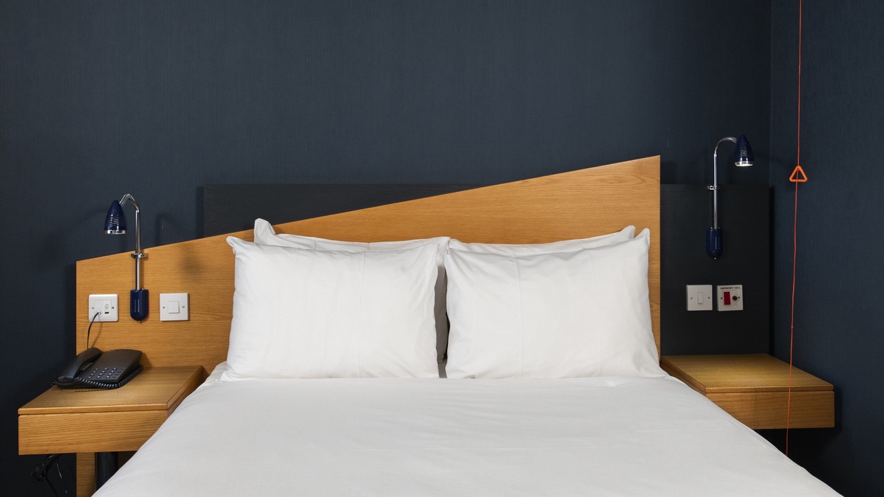 Photo of Bedroom in Coedkernew