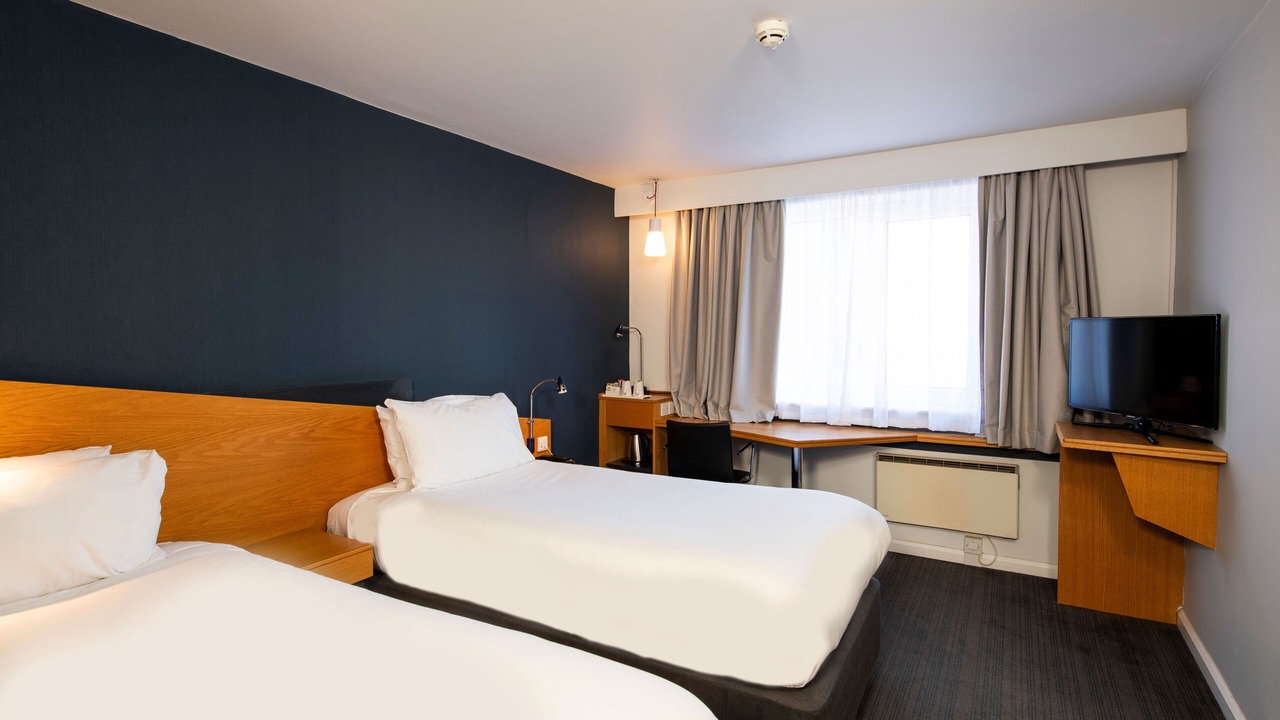 Photo of Bedroom in Coedkernew