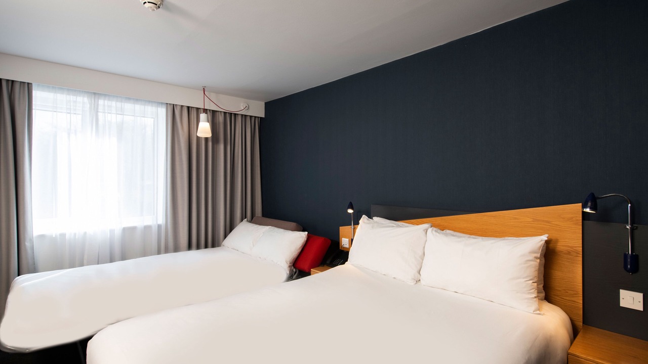 Photo of Bedroom in Coedkernew