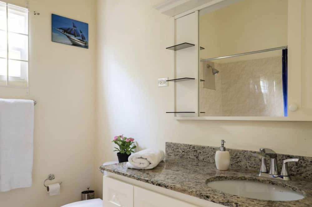 Photo of Kitchen in Mammee Bay