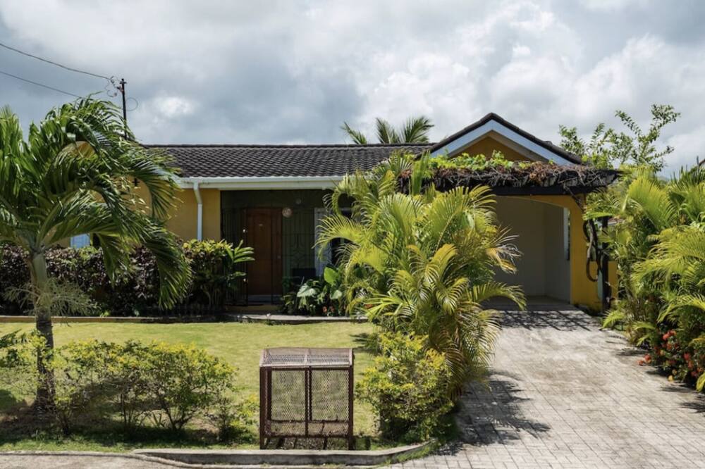 Photo of Outdoor in Mammee Bay