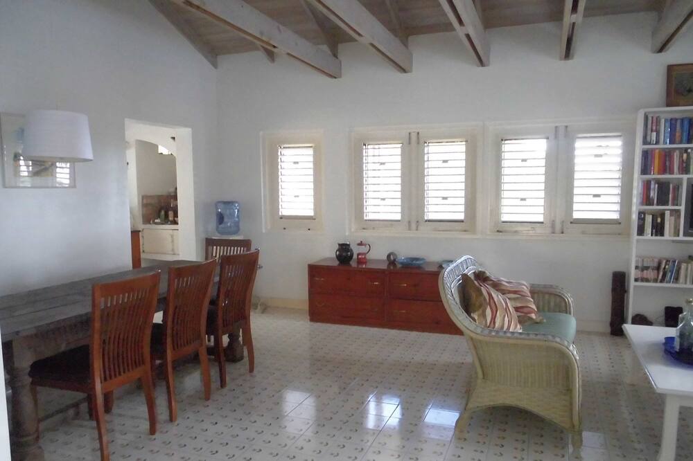 Photo of Livingroom in Half Moon Bay