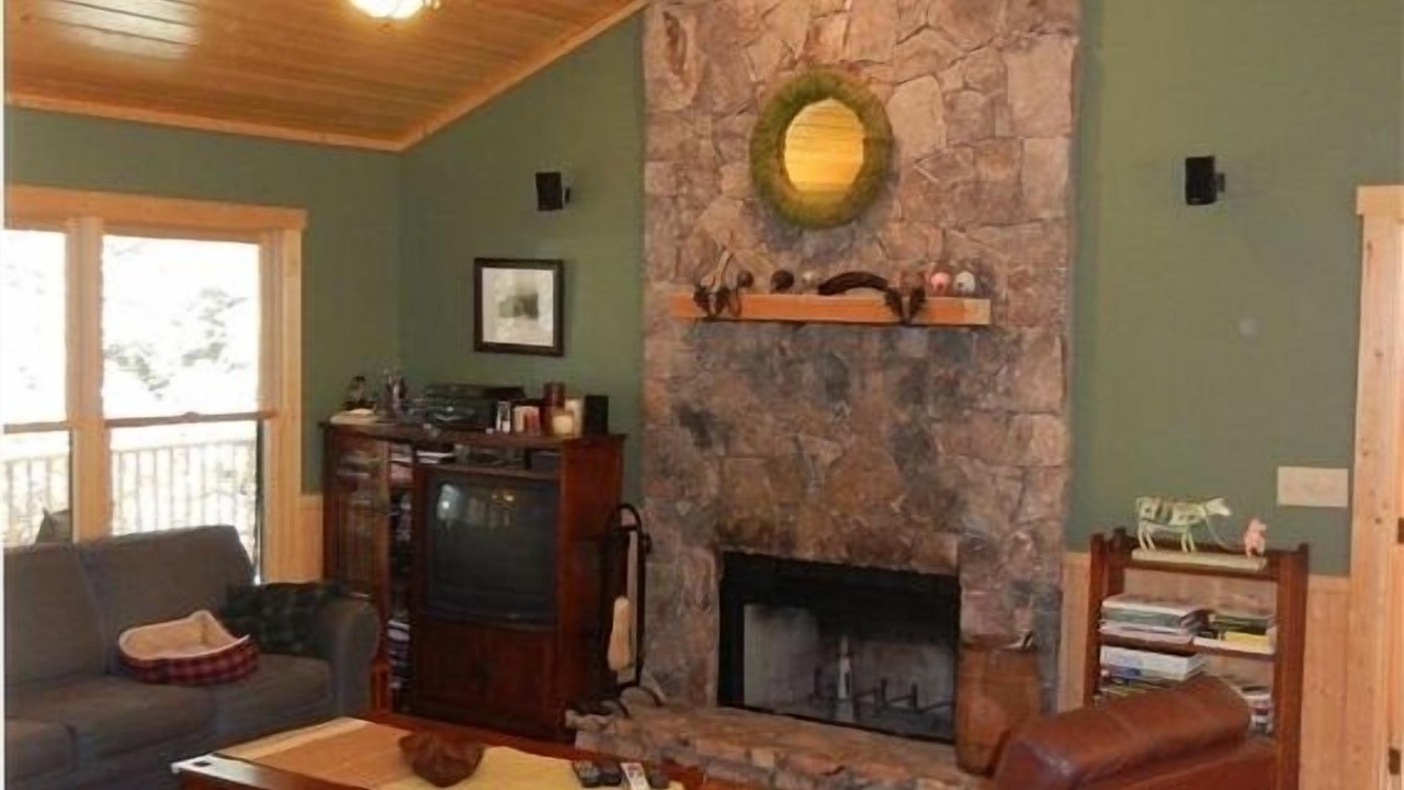 Photo of Livingroom in Brevard