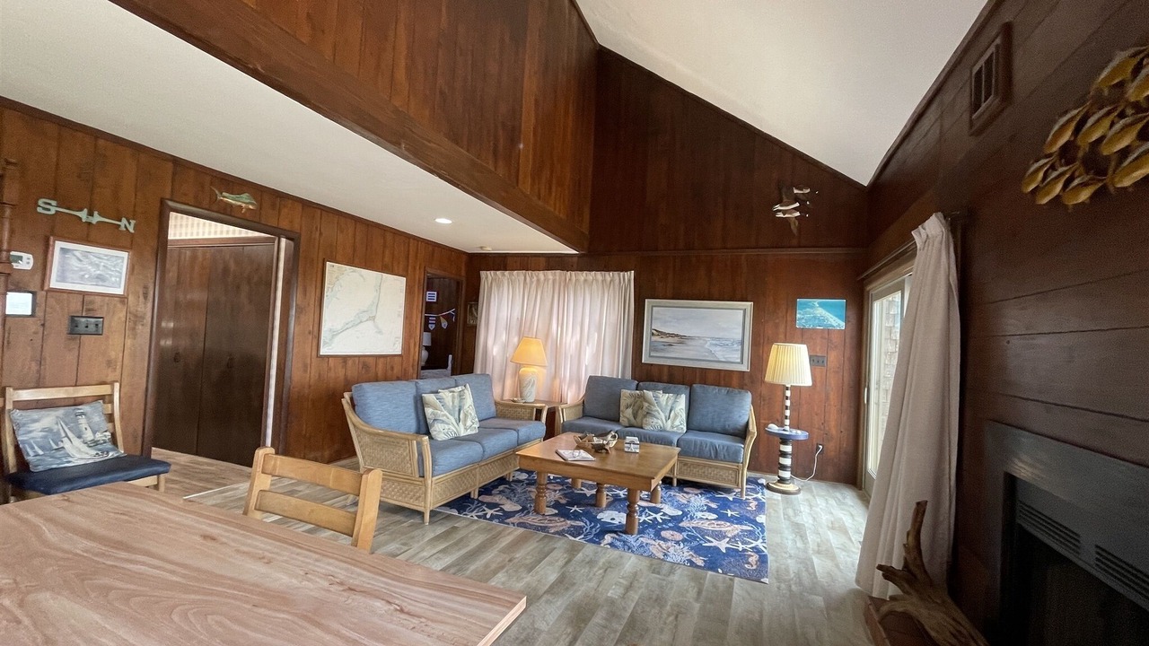 Photo of Livingroom in Hatteras