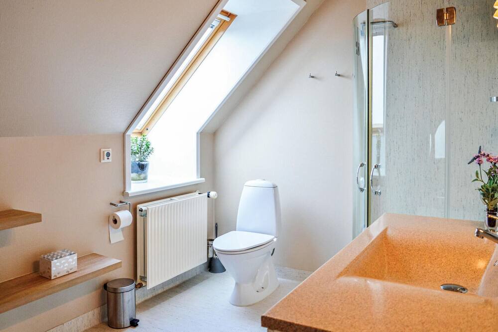Photo of Bathroom in Thorsminde