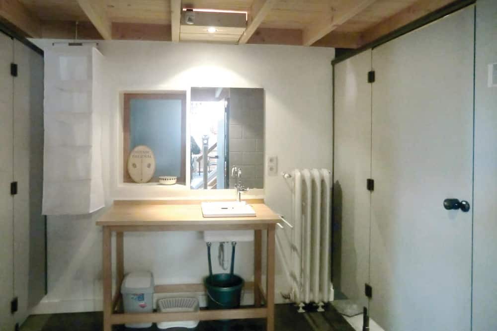 Photo of Bathroom in Leke
