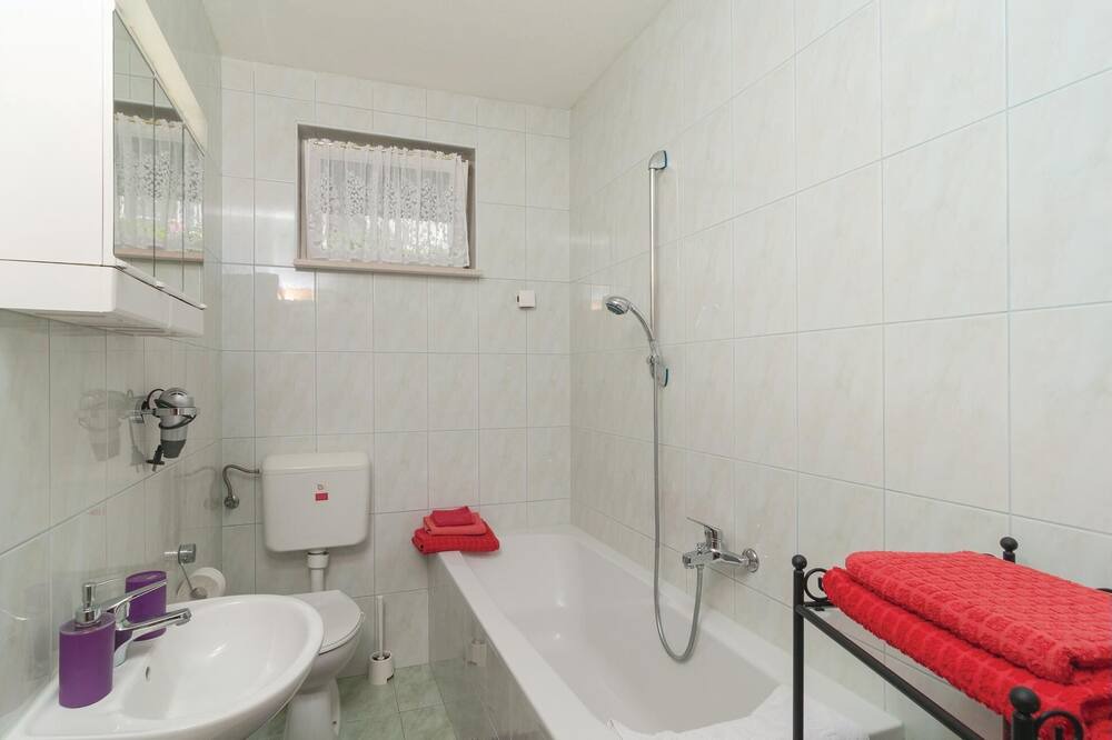 Photo of Bathroom in Kamen