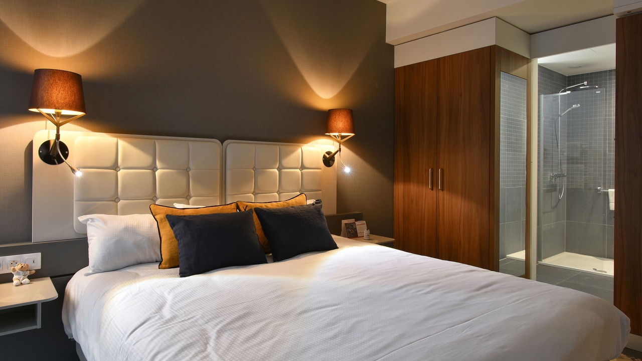 Photo of Bedroom in Centre
