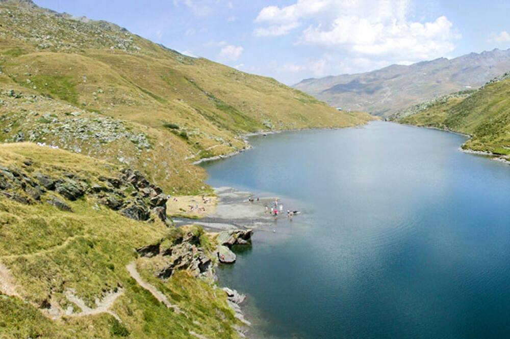 Photo of Outdoor in Praranger