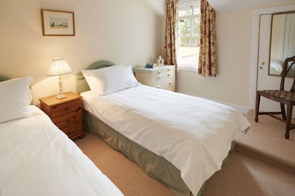 Photo of Bedroom in Taynuilt