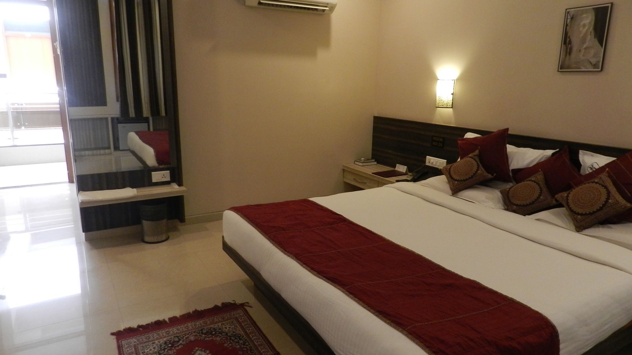 Photo of Bedroom in Kolhapur